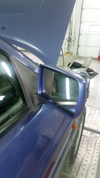 Зеркало заднего вида левое Ford Orion  1991 1.6 Бензин Киев