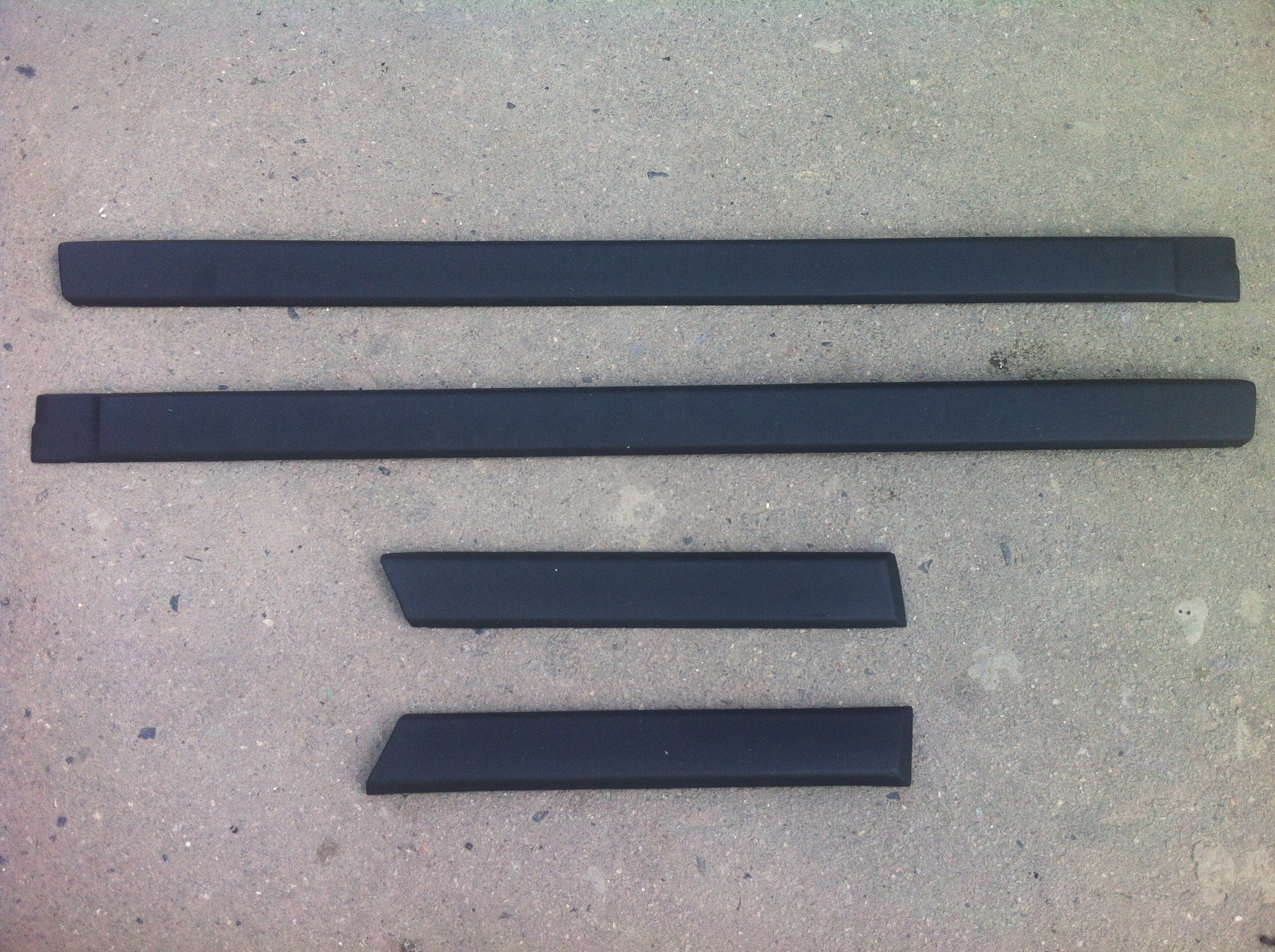 Молдинги Volkswagen Golf 3х дверный 1990 1.6 Дизель Полтава