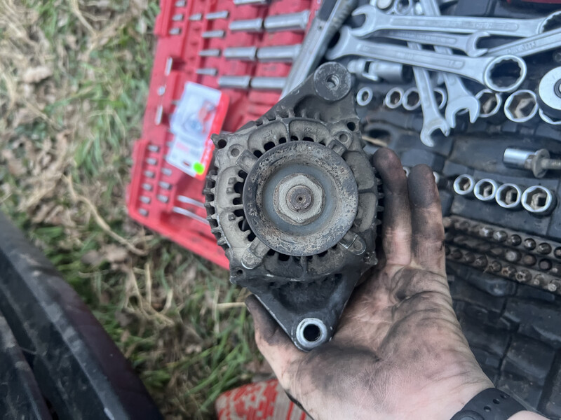 Генератор Toyota Tercel  1996 1.3 Бензин Ровно