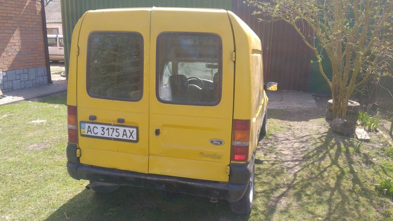 Ручка задней двери Ford Courier 1998 г.  1.6 л бензин Ровно