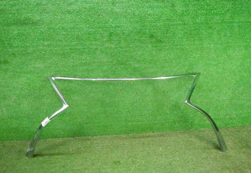 Хром переднего бампера верхняя часть Lexus RX  2020 3.5 Бензин 