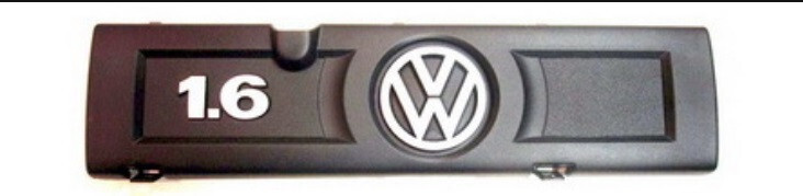 Крышка двигателя Volkswagen Polo 5 2012 г.  1.6 л бензин Черновцы