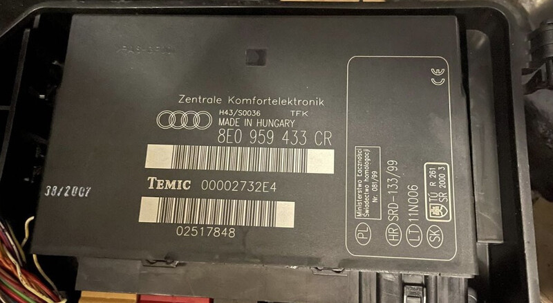 Блок комфорта Audi A4  2007 Славутич