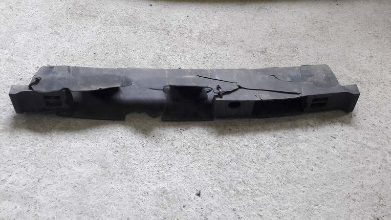 620903212r усилитель переднего бампера (пластиковый) 620903212R   Renault Megane