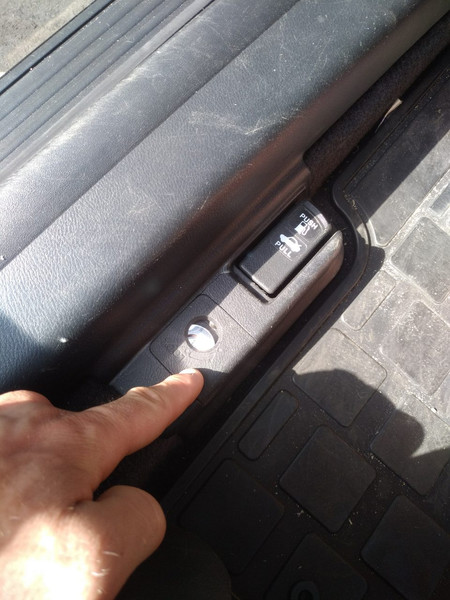 Заглушка замка бензобака Honda Accord 7  2007 2.0 Бензин Запоріжжя