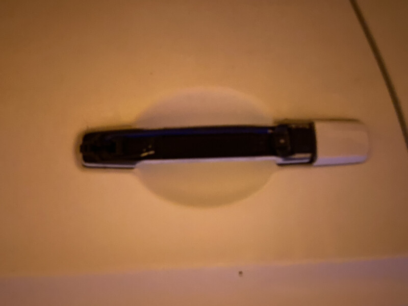 Накладка ручки двері правая Nissan Qashqai J10  2008 2.0 Дизель Тернополь