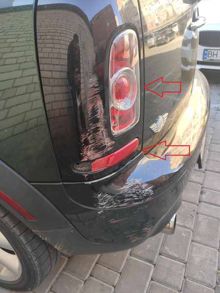 Левый задний фонарь и левая накладка фонаря с катафотом (отражателем) MINI Cooper S  2010 хэтчбек 1.6 Бензин Одесса