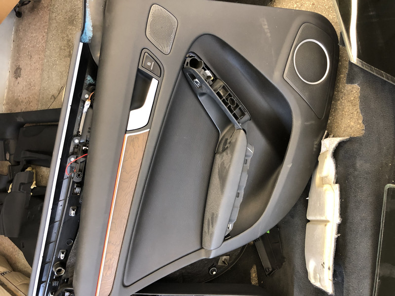 Дверная карта Audi A4  2015 2.0 Бензин Одесса