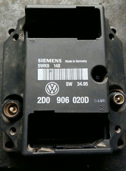 ECU 2D0 906 020D   Volkswagen LT