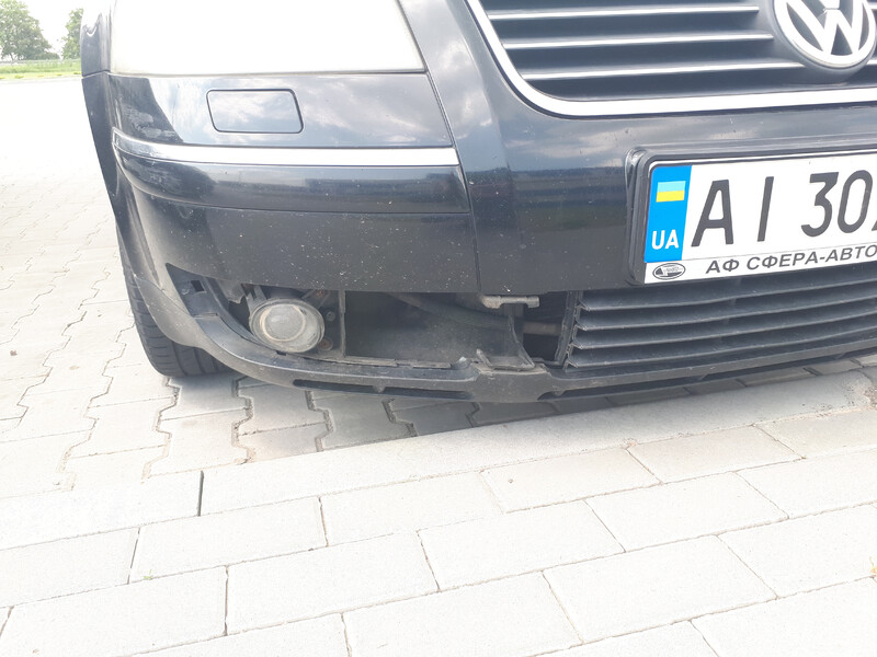 Решетка бампера Volkswagen Passat B5  2001 2.5 Дизель Васильков