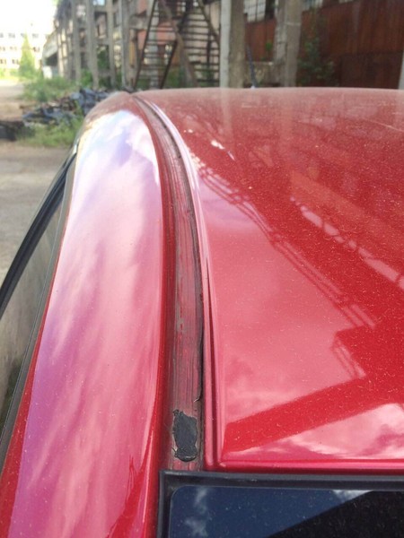 Молдинг Toyota Auris  2012 хетчбек 1.4 Дизель 