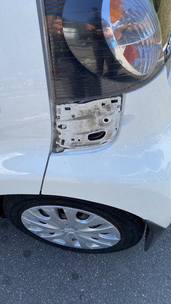 Накладка крышки на бак Citroen C1  2012 хэтчбек 1.0 Бензин Хмельницкий
