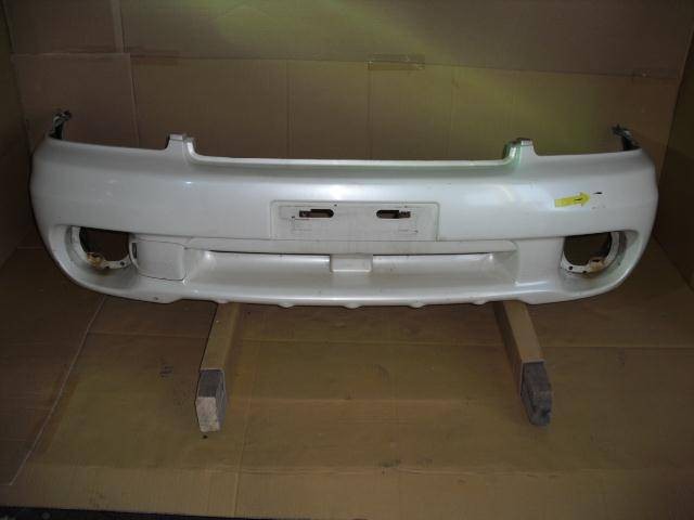 Бампер передній 57704AE020   Subaru Outback