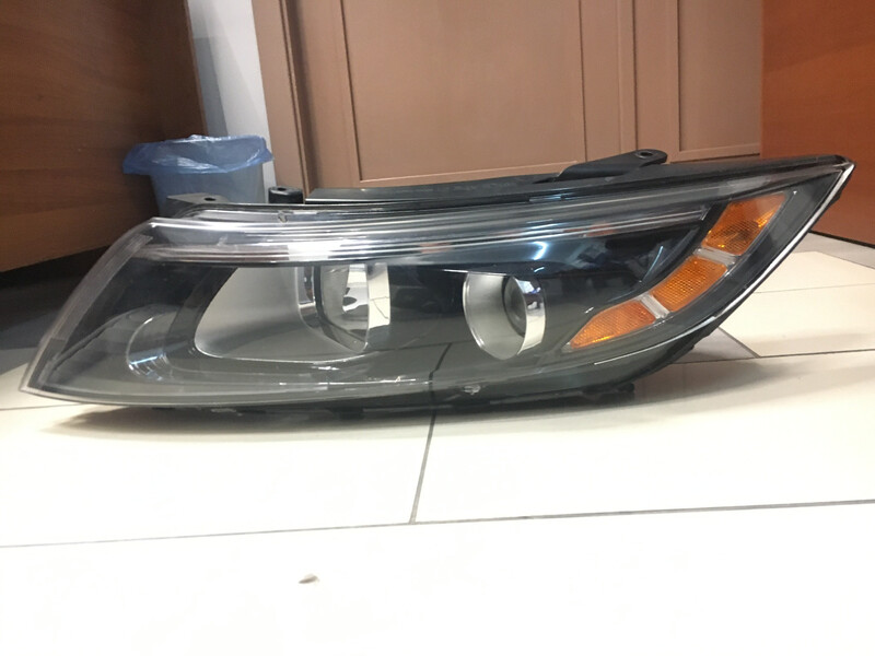 Фара передняя правая Kia Optima 3 2014 г.  2.4 л бензин Киев