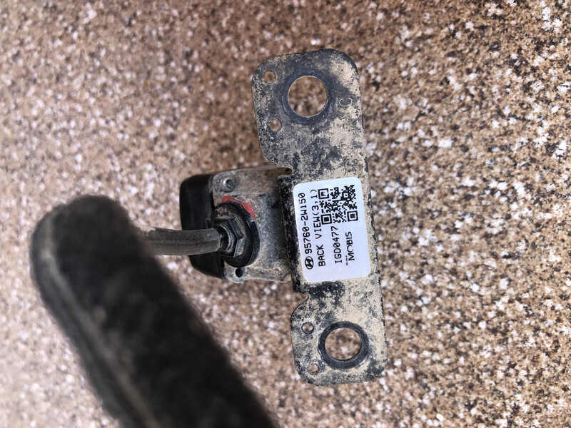 Камера заднього виду Hyundai Santa FE 3  2013 універсал 2.4 Бензин Бучач