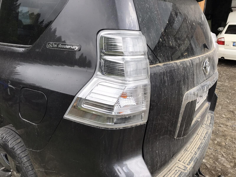 Стопы Toyota Land Cruiser Prado 150 2012 г.  3.0 л бензин Ивано-Франковск