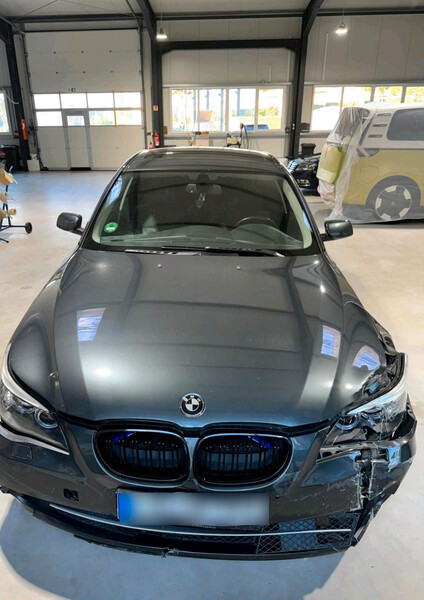 Капот BMW 5 Series E60  2008 2.5 Бензин Ковель