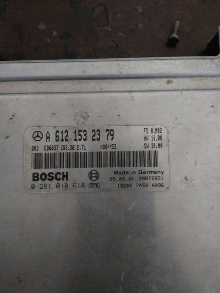 Блок управления двигателем 2.7 Mercedes Sprinter 2002 г.  2.7 л дизель Харьков