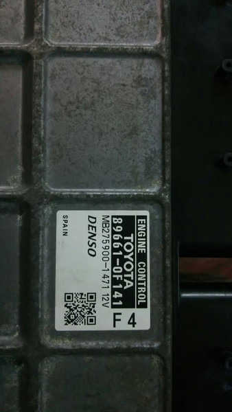 Блок управления двигателем Toyota Verso  2010 хэтчбек 2.0 Дизель Харьков