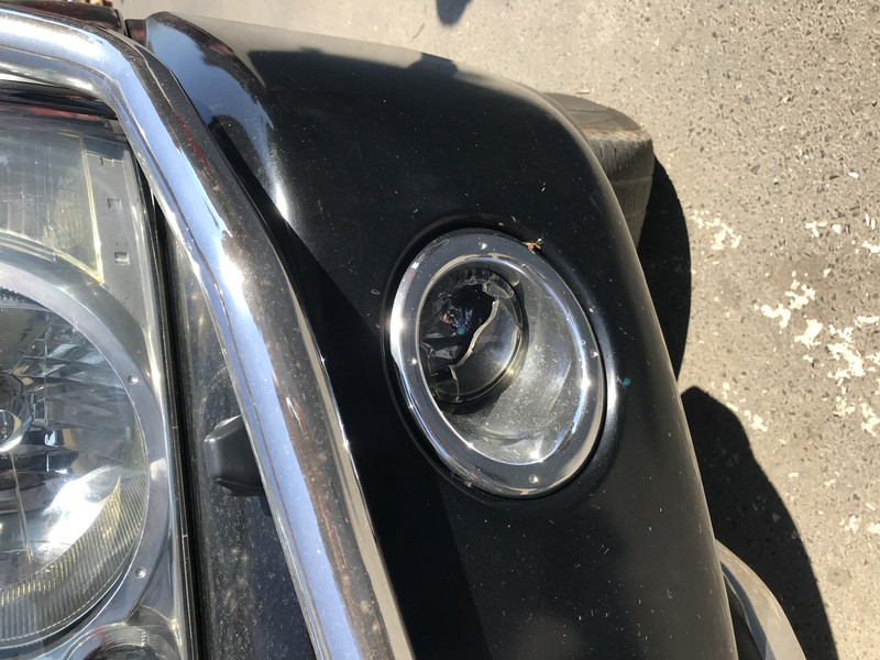 Галогенная фара Nissan Patrol Y61  2005 универсал 3.0 Дизель Рахов