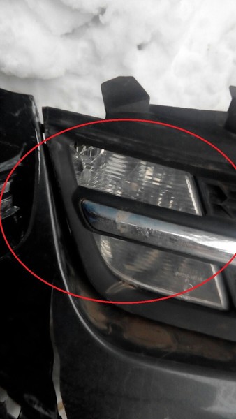 Декоративная решетка на бампер Nissan Micra K12  2007 хэтчбек 1.2 Бензин Киев