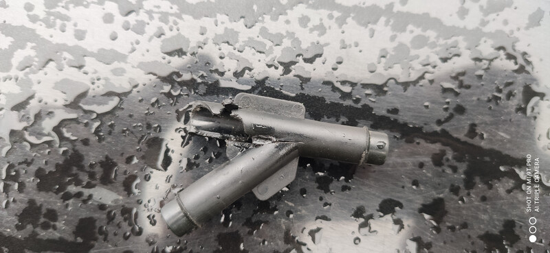 Трійник системи охолодження BMW X5 E53  2005 4.8 Бензин 