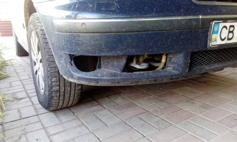 Заглушка права Volkswagen Sharan  2004 2.8 Бензин Львов