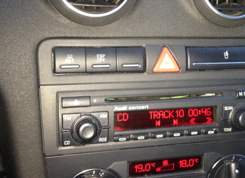 Кнопка на панелей приборов Audi A3 8p 2006 1.6 Бензин Киев