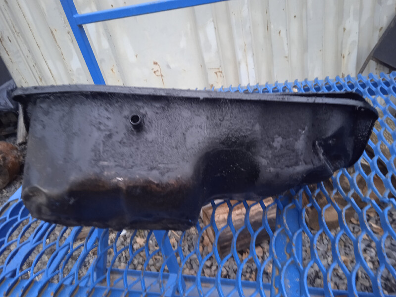 Піддон двигуна Nissan Sunny B12  1987 хетчбек 1.7 Дизель Черкаси