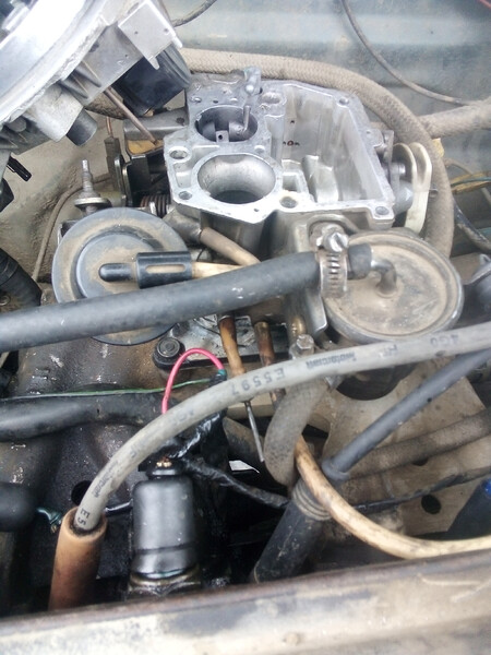 Карбюратор Volkswagen e-Golf хэтчбек 1986 г.  1.3 л бензин