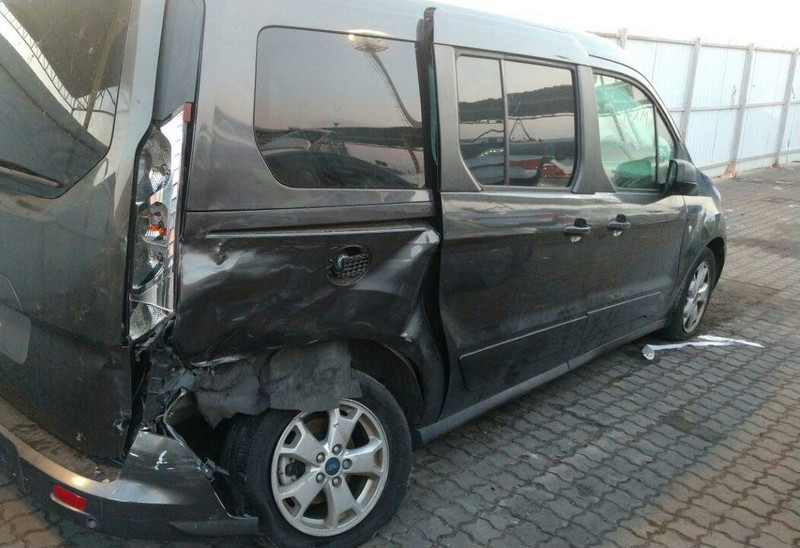 Четверть кузова задняя правая Ford Transit Connect  2016 универсал 2.5 Бензин Харьков