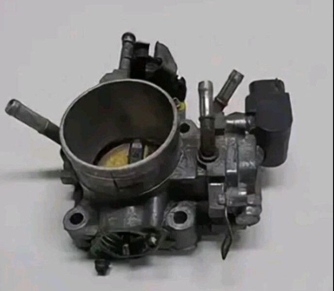 Дроссельная заслонка 16400-RAC-W62   Honda Accord