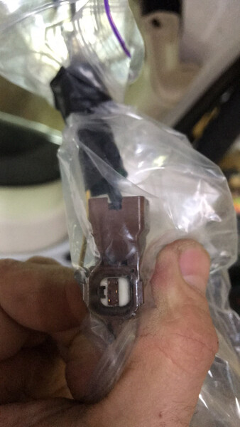 Разьем на заднюю камеру Land Rover Discovery Sport  2015 2.0 Бензин Кременчук