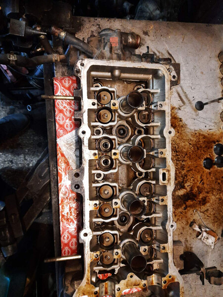 Головка блока двигателя Nissan Almera Classic  2007 1.6 Бензин Одесса