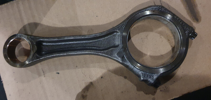 Шатун Audi Q7 2013 г.  3.0 л дизель Жмеринка