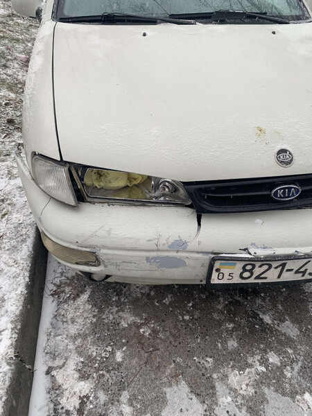 Фара передняя Kia Sephia  1996 1.5 Бензин Ирпень