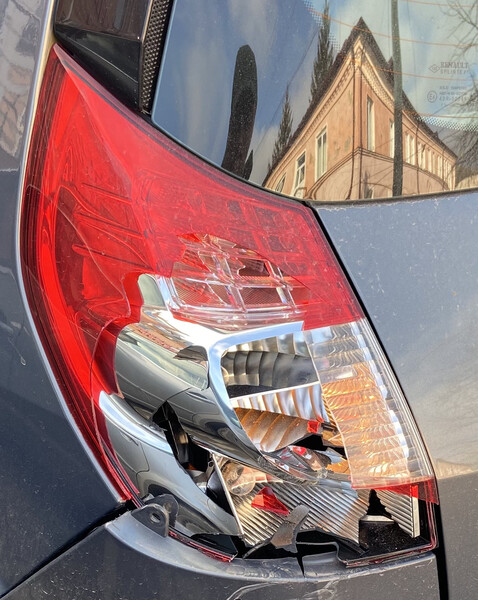 Фонарь задний левый Renault Scenic 2  2008 универсал 1.5 Дизель Луцк
