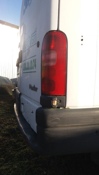 Фонарь задний левый Renault Master  2002 2.2 Дизель Корсунь-Шевченковский