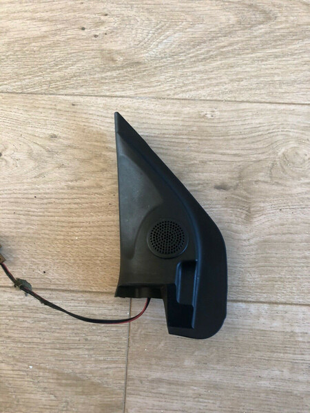 Накладка зеркала (внутреняя) Nissan Micra  2010 хэтчбек 1.2 Бензин Одесса