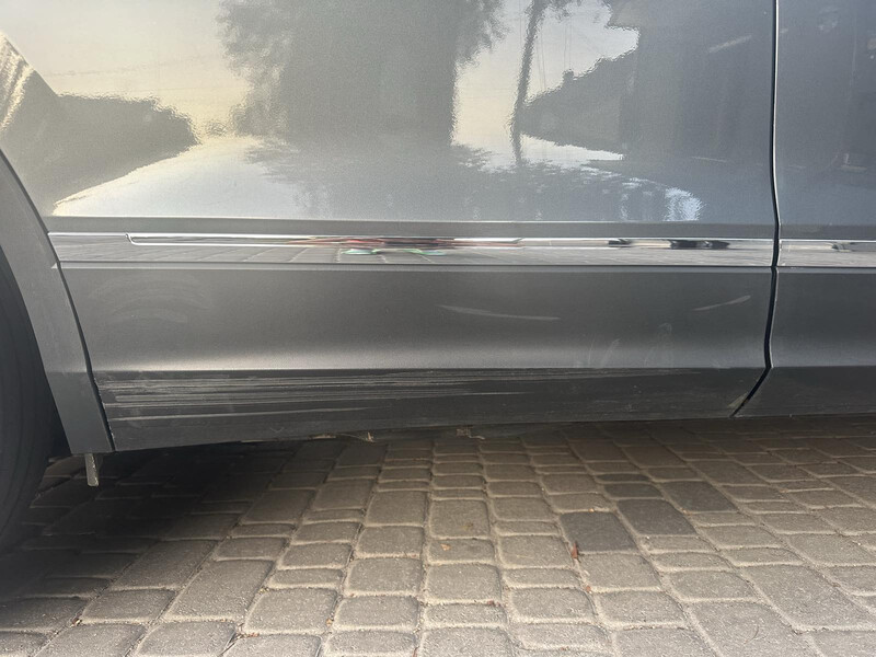 Накладка молдинг двери Volkswagen Tiguan  2018 2.0 Дизель 