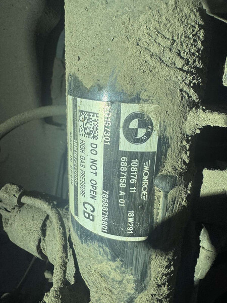 Амортизатор передній BMW X4  2020 2.0 Гибрид 