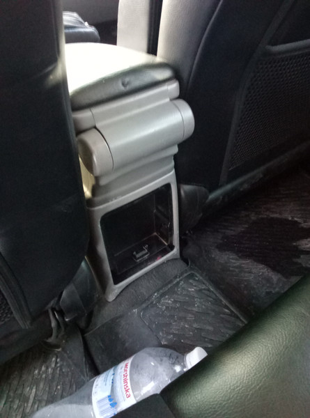 Подлокотник, бордачек Subaru Forester SG  2006 2.0 Бензин Чернігів