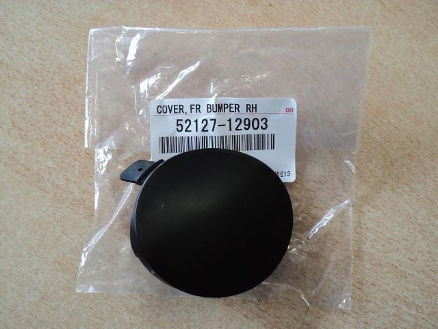 Заглушка бампера 52128-12902   Toyota Corolla