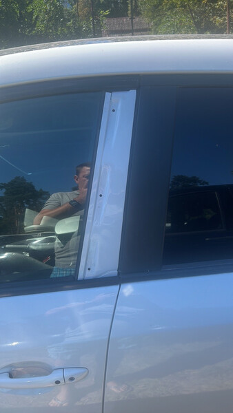 Молдинг двери Mazda CX-5 2013 г.  2.0 л бензин Киев