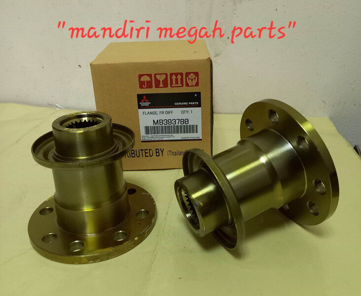 Флянець хвостовика пеерднього моста Mitsubishi L 200 2002 г.  2.5 л дизель