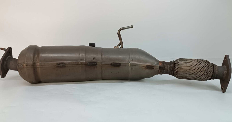 Сажевый фильтр з каталізатором Nissan Qashqai J10  2010 1.5 Дизель Ровно