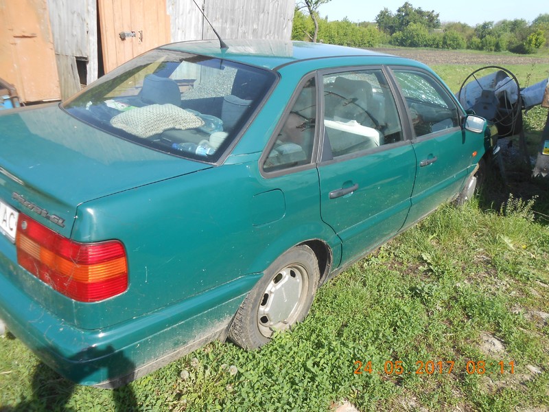 Капот Volkswagen Passat B4 1994 г.  2.0 л бензин Миргород