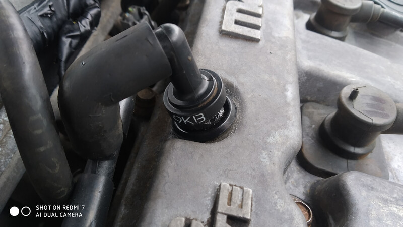 Клапан вентиляции картерных газов Mazda 626  1999 2.0 Бензин Змиев