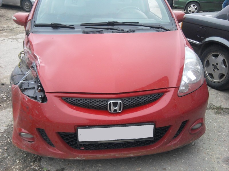 Капот Honda Jazz хэтчбек 2008 г.  1.6 л бензин Симферополь