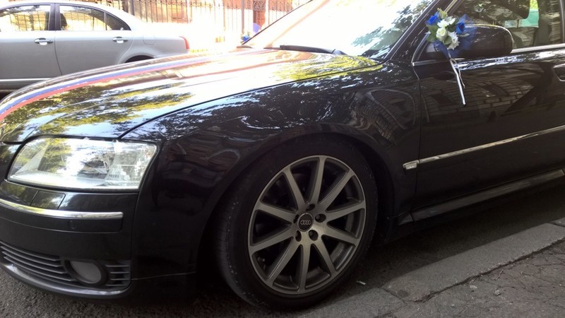Бампер передний Audi A8 D3 2007 г.  4.2 л бензин Киев